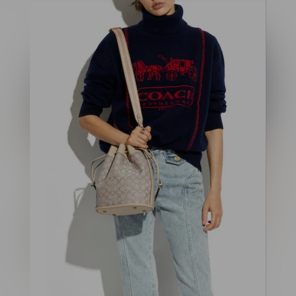 NWT Coach Signature Jacquard Bucket Bag - Picture 5 of 16